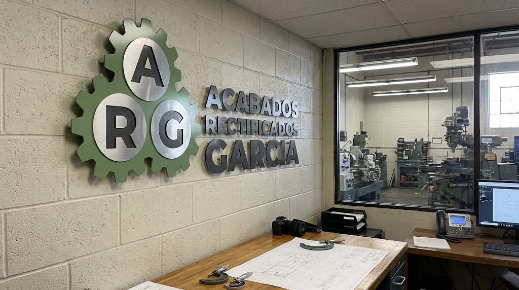 Diseño de Logotipo e Identidad Visual para ARG Acabados Rectificados García